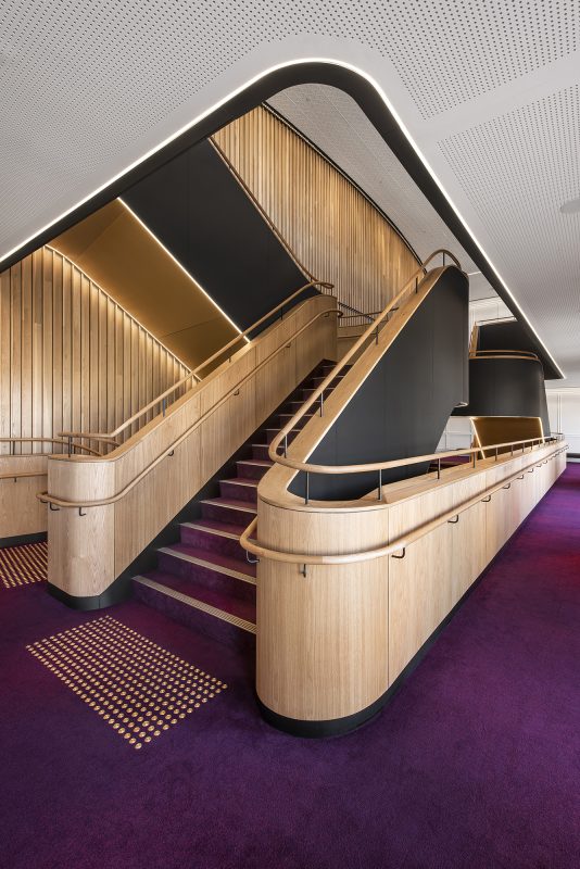 Feature staircase with winding HaloFlex