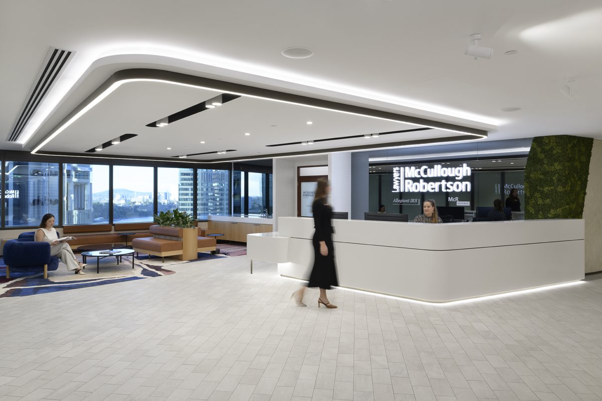 McCullough Robertson 1 2000px