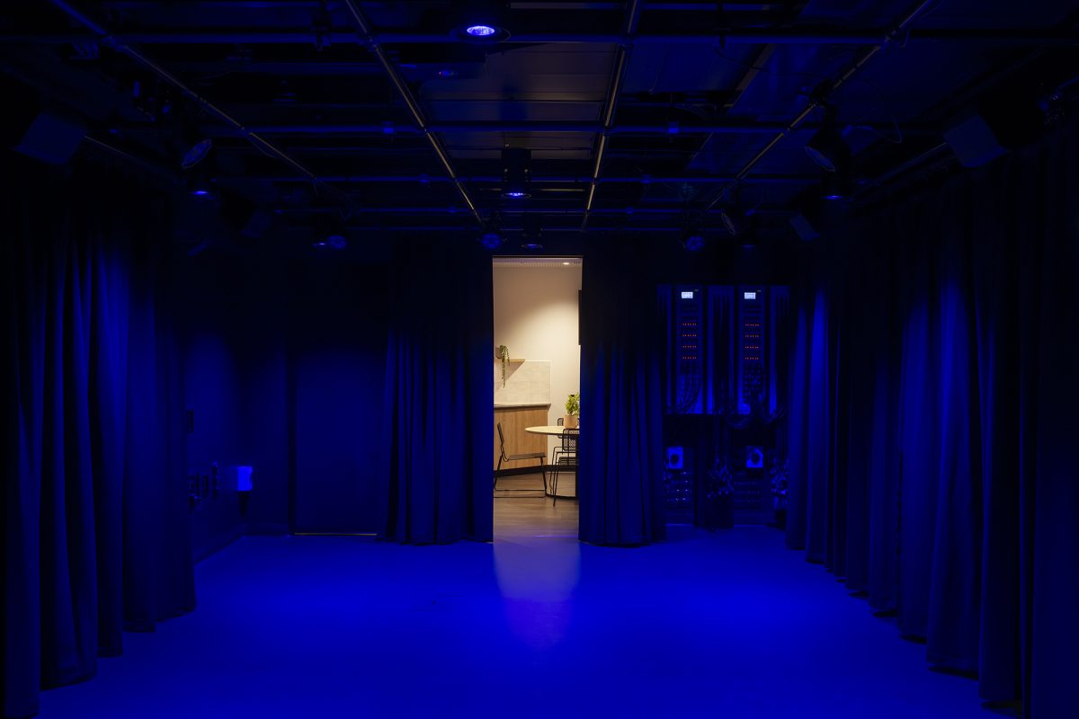 Mt Gravatt TAFE 1 2000px